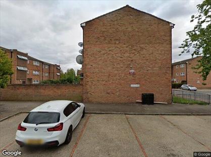 2 Bed Flat, Alnwick Road, E16