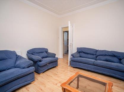 2 Bed Flat, Victoria Road, AB11
