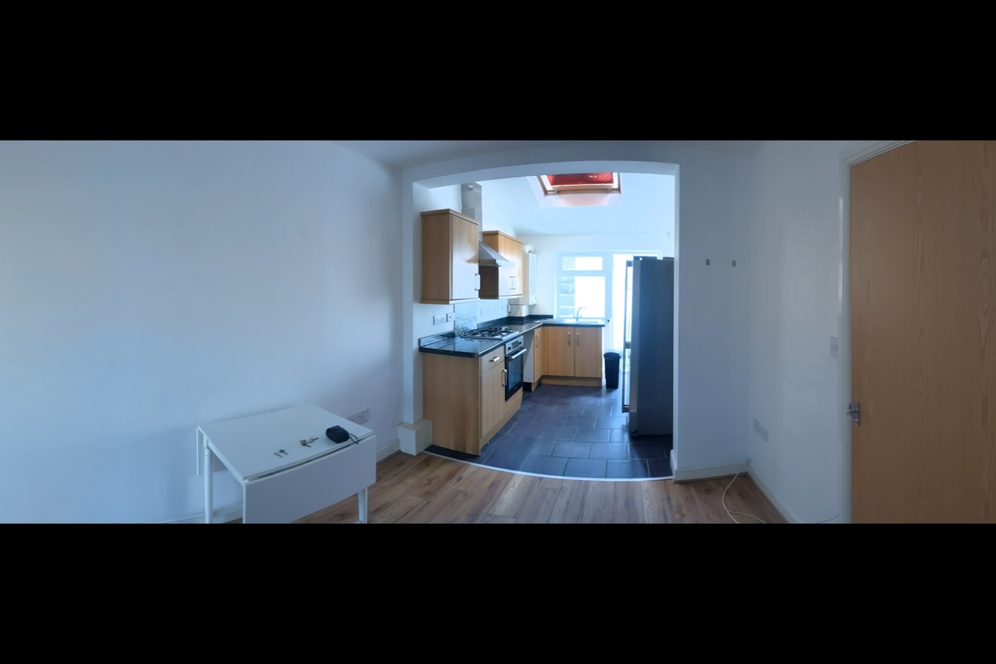 2 Bed Flat, Bath Road, BS4