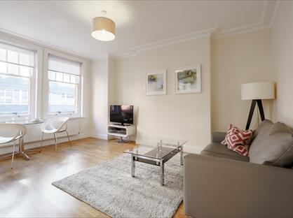 1 Bed Flat, Hammersmith, W6