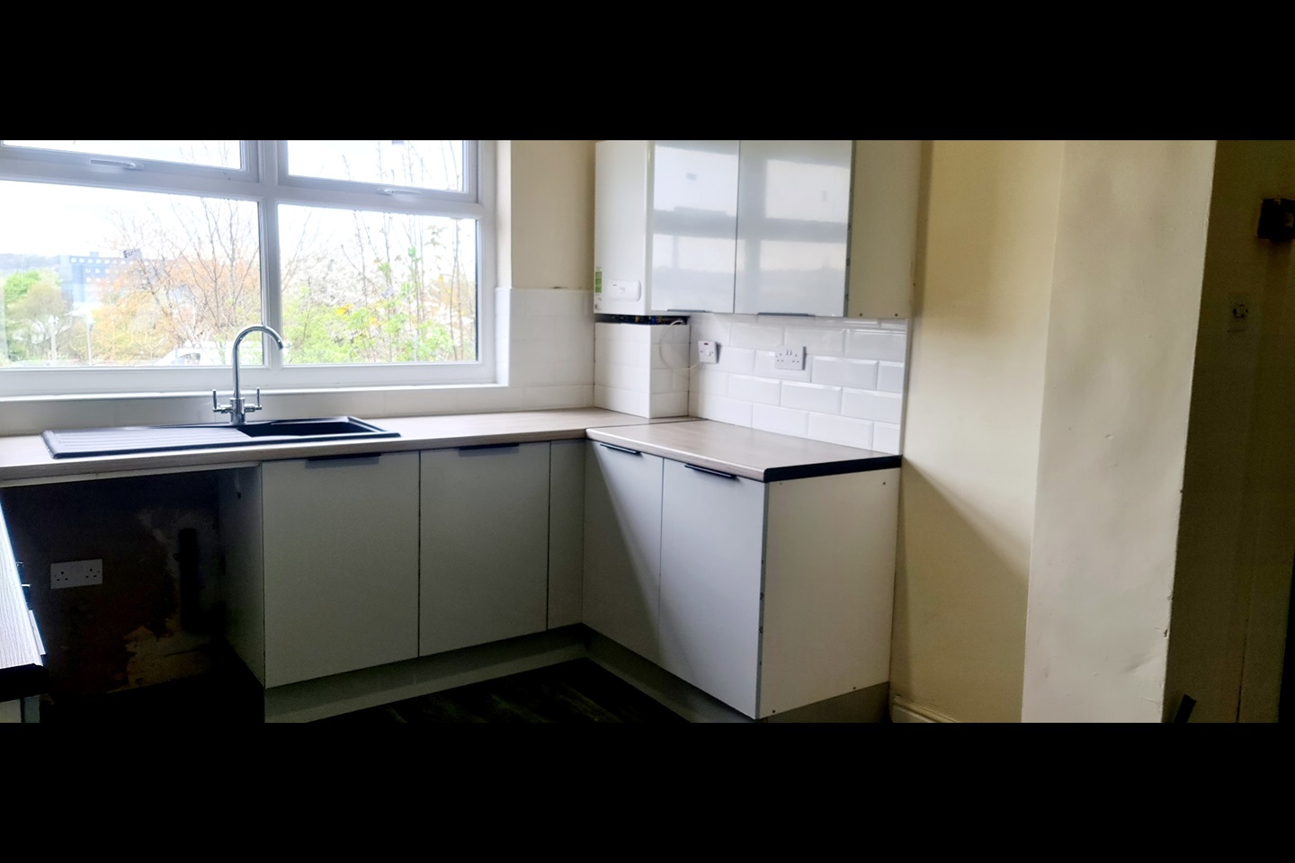 Bradford - 5 Bed Terraced House, Spring Place, BD7 - To Rent Now for £ ...