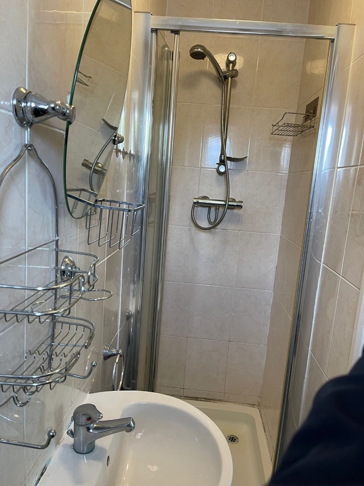 Additional image 2 of 2 Bed Flat, Shepherds View, DE23, N1 7GU