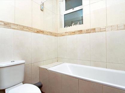 3 Bed Flat, Tooting Bec Road, SW17