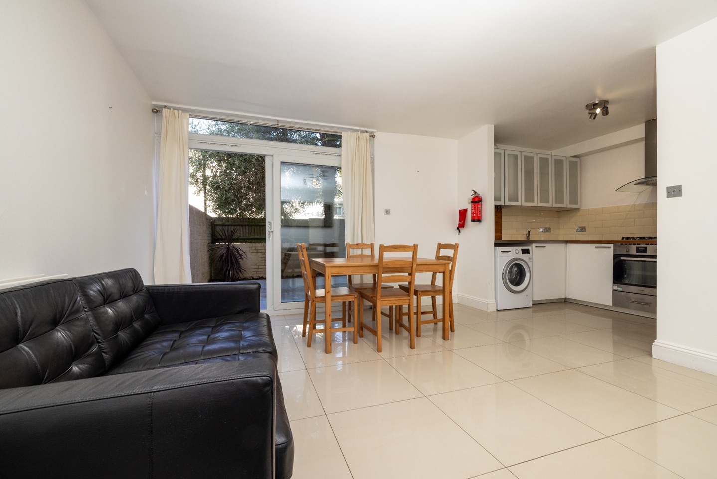 4 Bed Flat, Clapham Common, SW4 photo 4