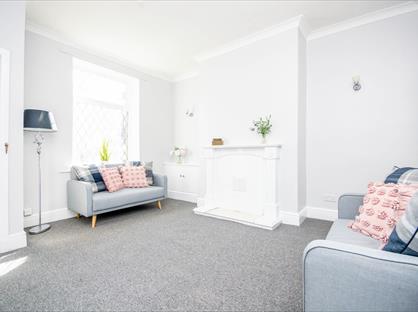 2 Bed Terraced House, Stockbridge Road, BB12