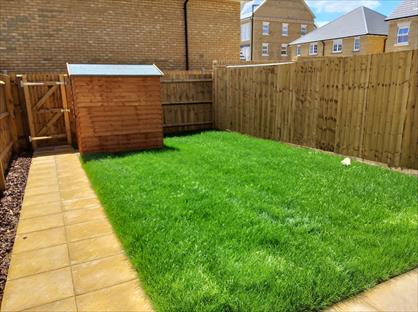 4 Bed Terraced House, Emmeline Avenue, DA10