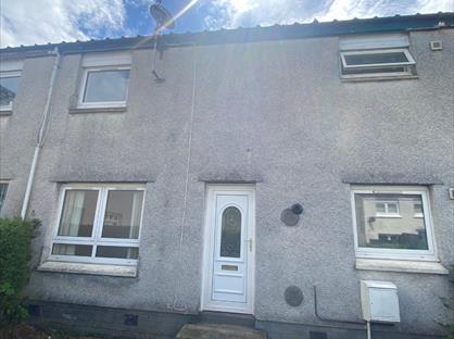 3 Bed Terraced House, Dunvegan Place, KA12