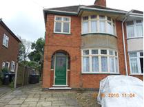3 Bed Semi-Detached House, Belmont Road, CV22