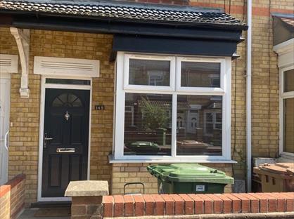 3 Bed Semi-Detached House, Belsize Avenue, PE2