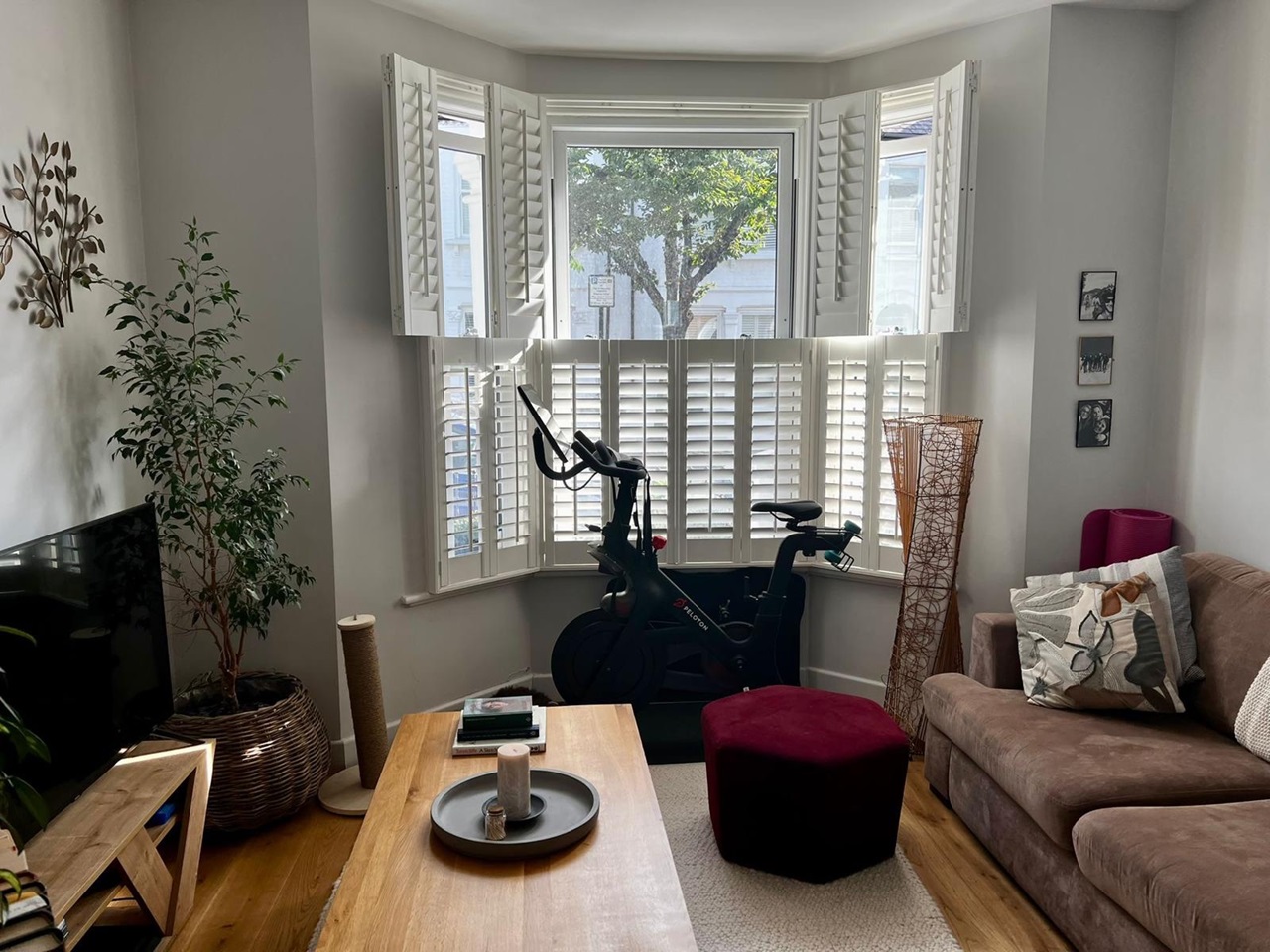 2 Bed Flat, Cathles Road, SW12 photo 5