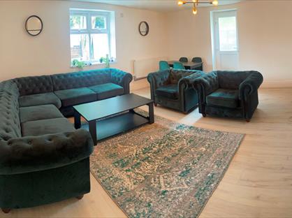 8 Bed Semi-Detached House, Bournbrook Road, B29