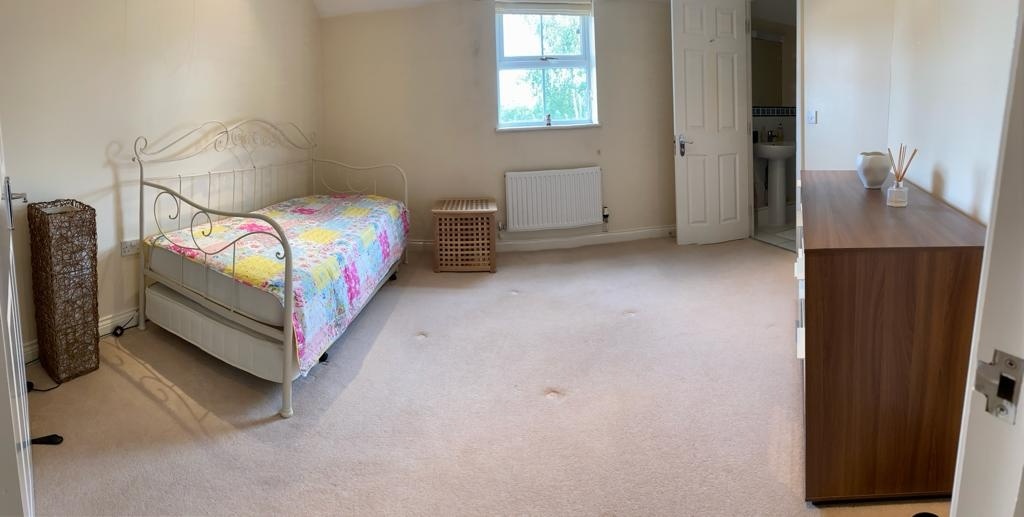 Wraysbury, StainesUponThames Room in a Shared Flat, Old Mill Place