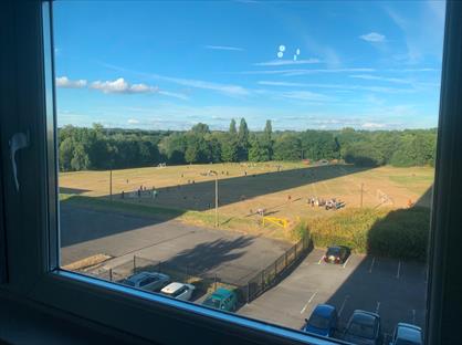 2 Bed Flat, Camberley, B71