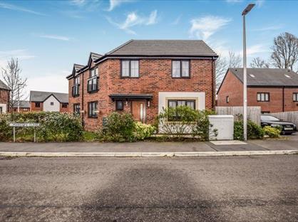 3 Bed Semi-Detached House, Maricopa Close, WA7