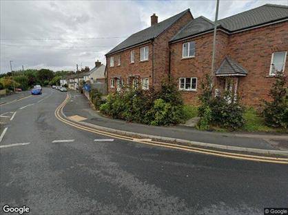 3 Bed Semi-Detached House, New Mill Place, HP23