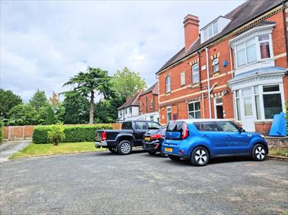 2 Bed Flat, City Road, B16