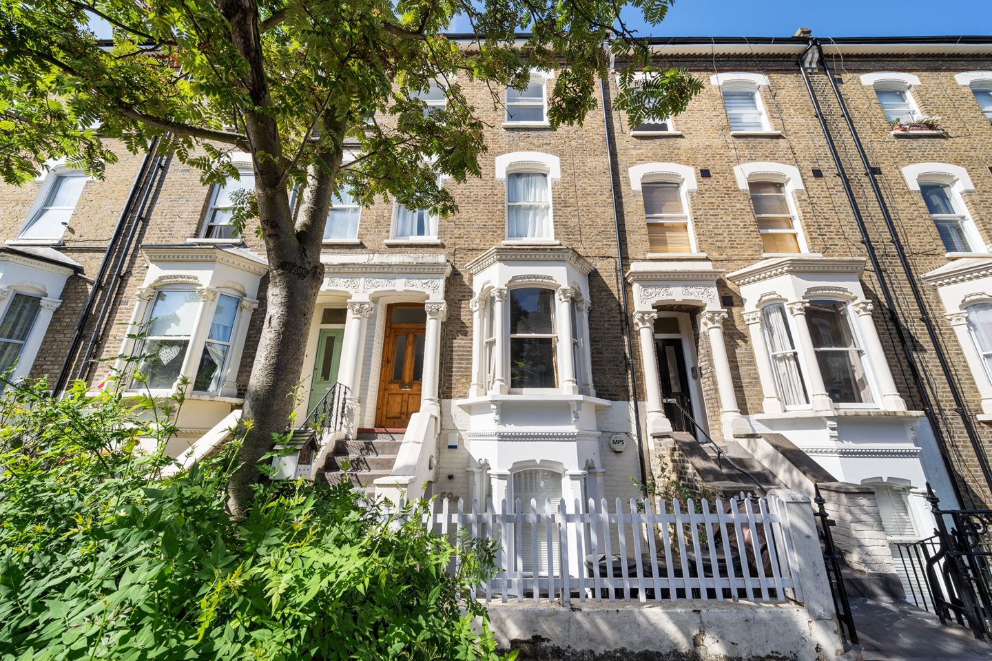 London 2 Bed Flat, Crayford Road, N7 To Rent Now for £1,900.00 p/m