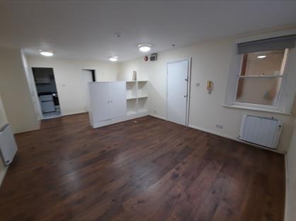 Studio Flat, Hornsey Lane, N6