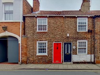 2 Bed Terraced House, Northgate, HU13