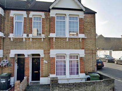2 Bed Flat, Woodlands Street, SE13
