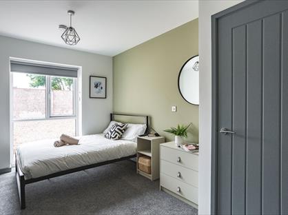 Studio Flat, Loudon Street, DE23