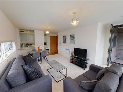 2 Bed Flat, Colquitt Street, L1