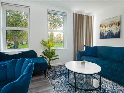 2 Bed End Terrace, Caldecott Way, E5