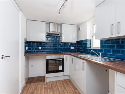 1 Bed Flat, Dalby Square, CT9