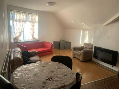 2 Bed Flat, Knowsley Road, L20