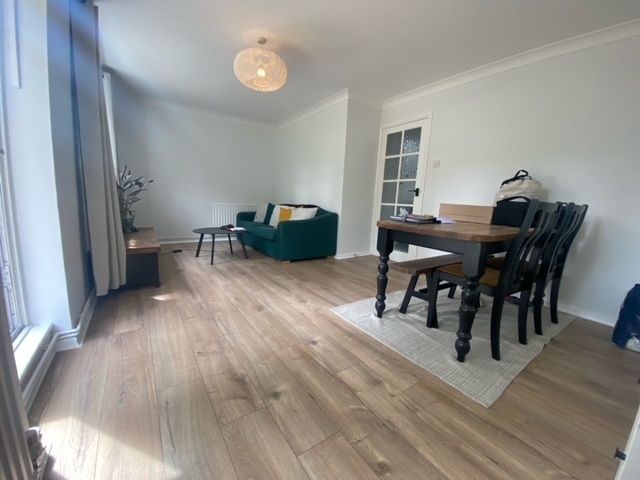 3 Bed Flat, Bromfelde Road, SW4