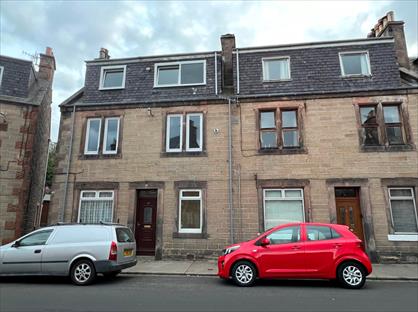 3 Bed Maisonette, Lintburn Street, TD1