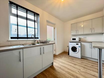 2 Bed Terraced House, Coronation Road South, HU5