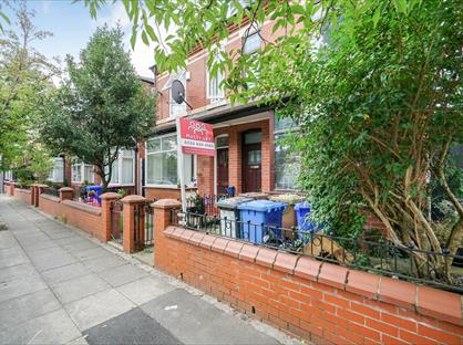 Room in a Shared House, Seaford Road, M6