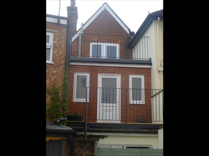 3 Bed Flat, West Street Dorking Surrey, RH4