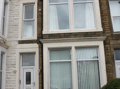 1 Bed Flat, Sefton Road, LA3