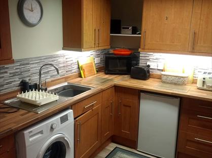 Room in a Shared House, Bosham, PO18