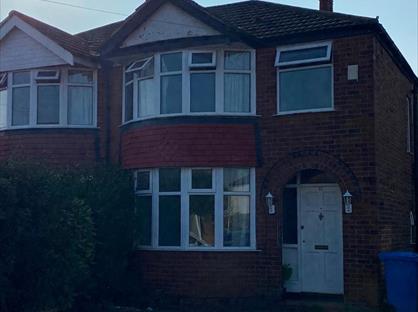 3 Bed Semi-Detached House, Pollen Close, M33