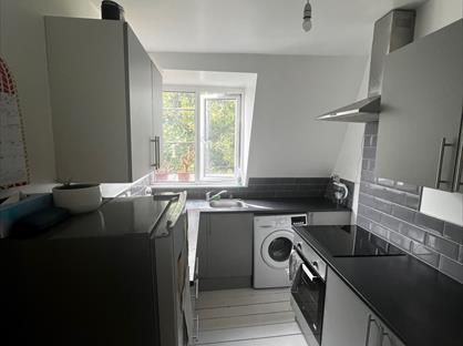 1 Bed Flat, Lower Clapton Road, E5