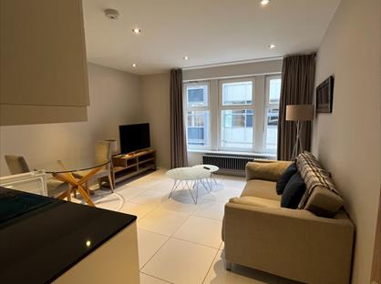 1 Bed Flat, Butts Court, LS1