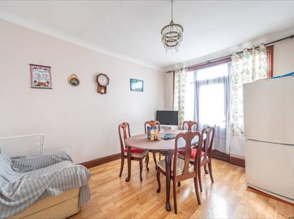 4 Bed Terraced House, Walrond Avenue, HA9