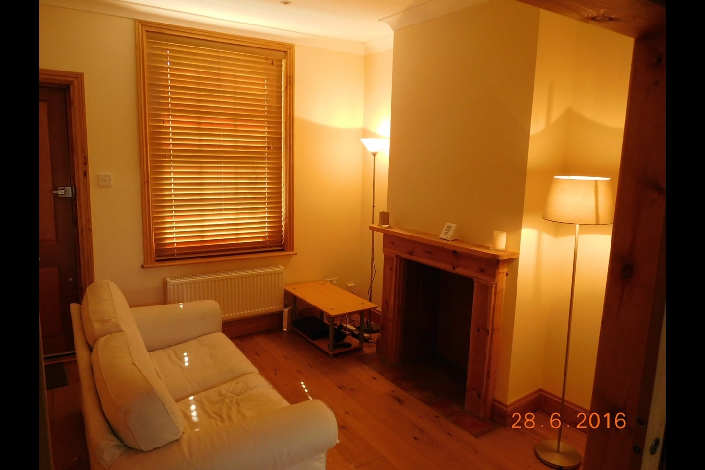 2 Bed Terraced House, Ferry Path, CB4 photo 2