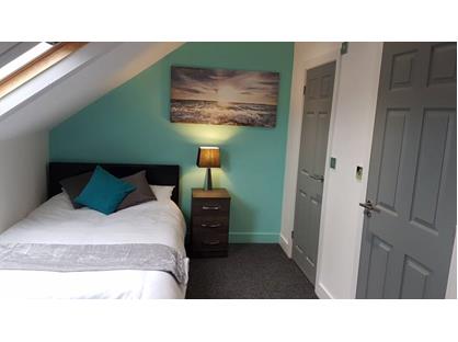 Room in a Shared House, Portland Road, NG15