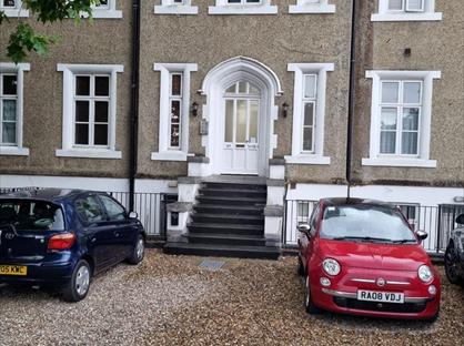 1 Bed Flat, Upton Park, SL1