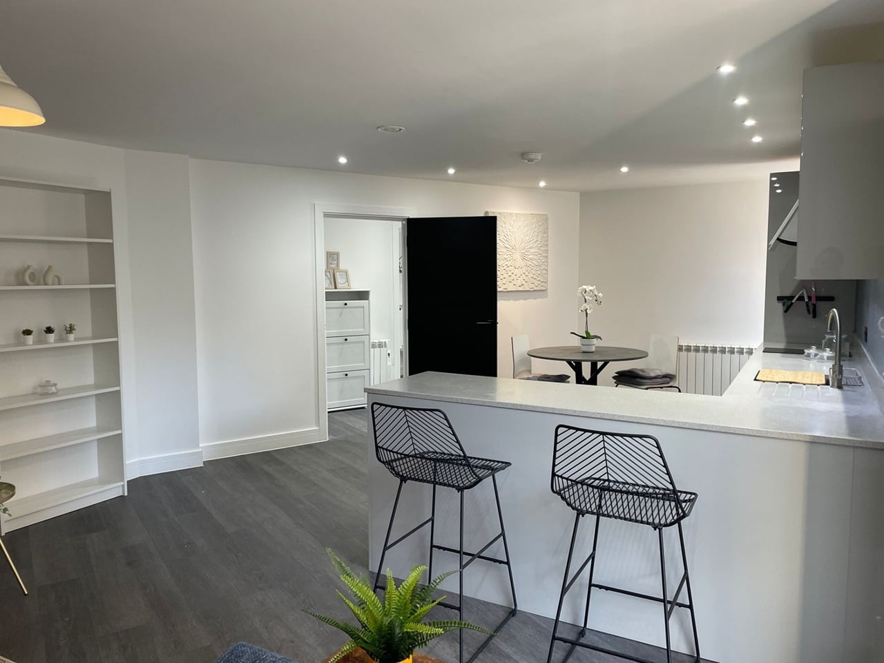 1 Bed Flat, Baldwin St, BS1 photo 5