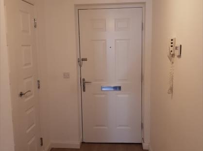 2 Bed Flat, South Gyle Broadway, EH12