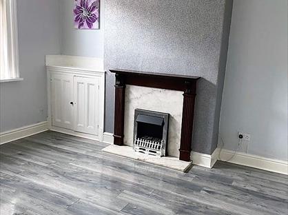 2 Bed Terraced House, Lime Grove, M34