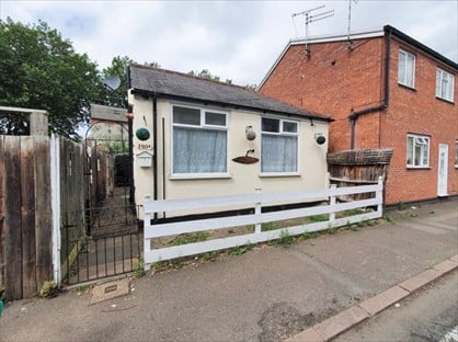 2 Bed Bungalow, Beaumanor Road, LE4