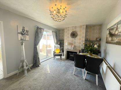 3 Bed Terraced House, Meadowbank Road, HU3