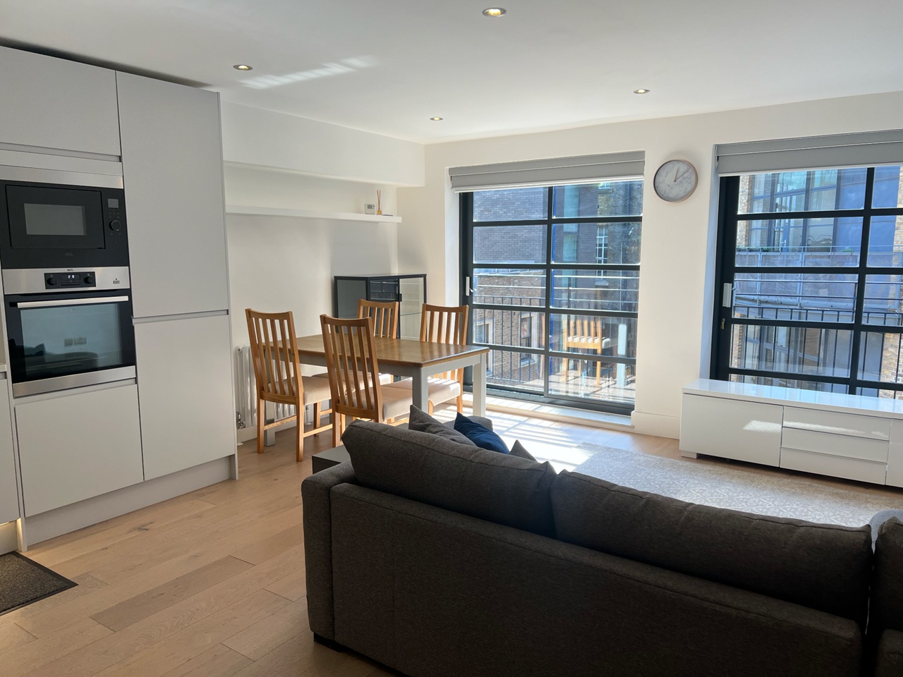 Additional image 3 of 2 Bed Flat, Calvin St, E1, N1 7GU