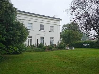 1 Bed Flat, Fore Street, EX1